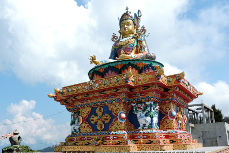 the memorial stupa thimphu, famous tourist places in bhutan, top 5 tourist attractions in bhutan, famous tourist places of bhutan, important tourist spots in bhutan